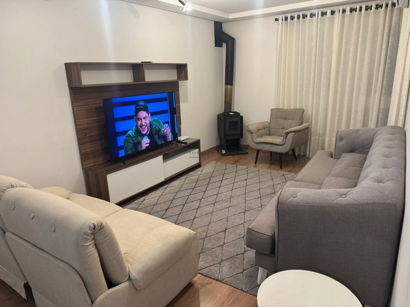 Apartamento, 1 dormitório totalmente mobiliado na Av. Central: 1ª foto da galeria de imagens do imóvel
