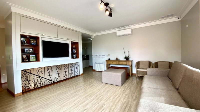 Casa, no bairro Morada da Serra em Gramado: 25ª foto da galeria de imagens do imóvel