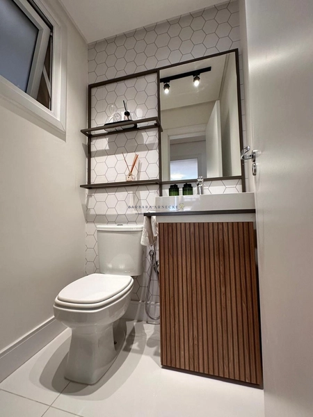Apartamento com 2 dormitórios, sendo 1 suíte no centro de Gramado.: 18ª foto da galeria de imagens do imóvel