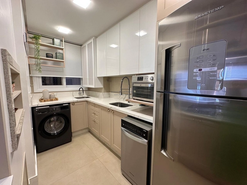 Apartamento com 2 dormitórios, sendo 1 suíte no centro de Gramado.: 12ª foto da galeria de imagens do imóvel