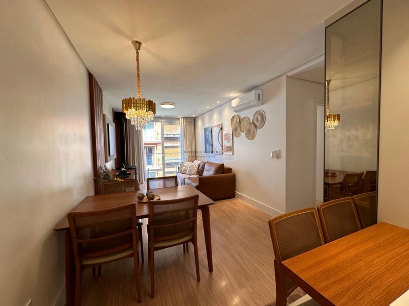 Apartamento com 2 dormitórios, sendo 1 suíte no centro de Gramado.: 15ª foto da galeria de imagens do imóvel