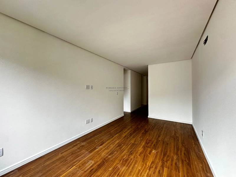 Apartamento, 2 dormitórios sendo 1 suíte, bairro Dutra em Gramado: 4ª foto da galeria de imagens do imóvel