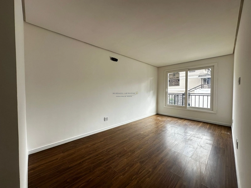 Apartamento, 2 dormitórios sendo 1 suíte, bairro Dutra em Gramado: 1ª foto da galeria de imagens do imóvel