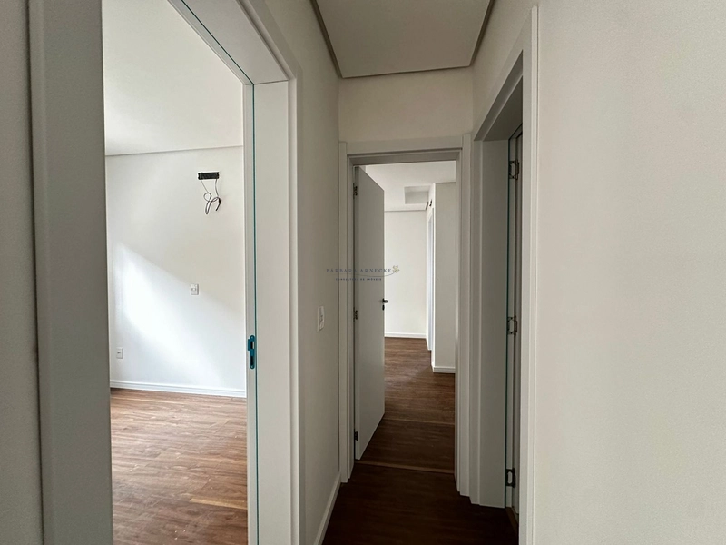 Apartamento, 02 dormitórios sendo 1 suíte, bairro Dutra em Gramado.: 8ª foto da galeria de imagens do imóvel