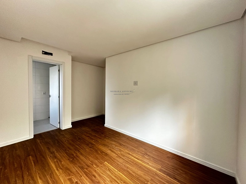 Apartamento, 02 dormitórios sendo 1 suíte, bairro Dutra em Gramado.: 11ª foto da galeria de imagens do imóvel