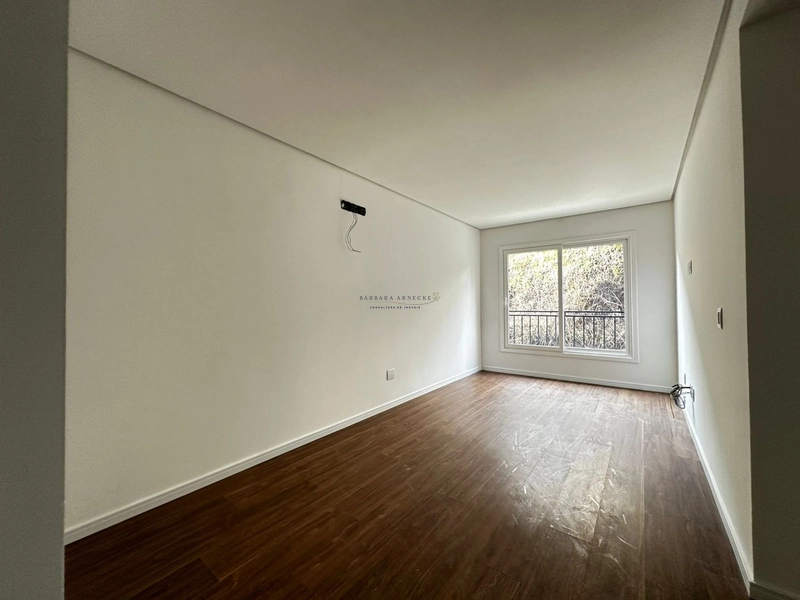 Apartamento, 02 dormitórios sendo 1 suíte, bairro Dutra em Gramado.: 5ª foto da galeria de imagens do imóvel