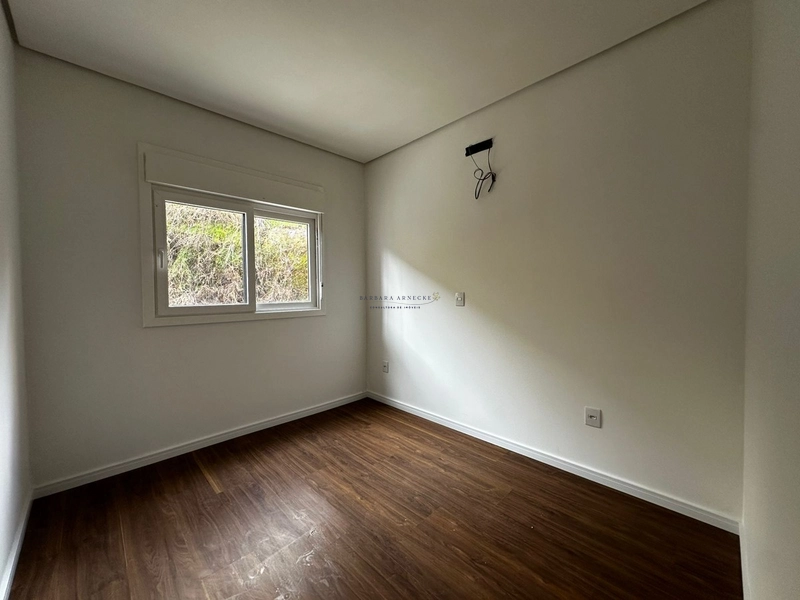 Apartamento, 02 dormitórios sendo 1 suíte, bairro Dutra em Gramado.: 6ª foto da galeria de imagens do imóvel