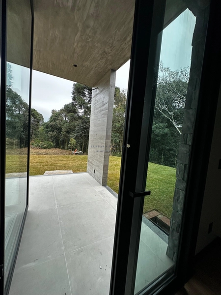 Casa 3 suítes Gramado.: 24ª foto da galeria de imagens do imóvel