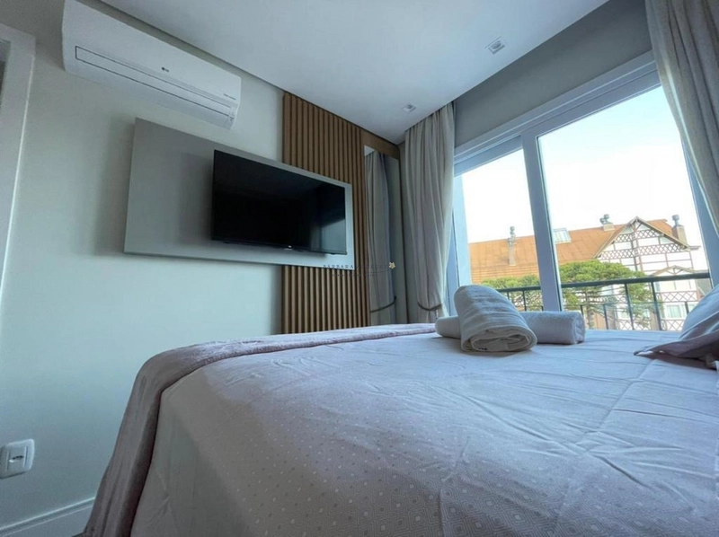 Apartamento com 2 suítes no centro, em Gramado: 13ª foto da galeria de imagens do imóvel