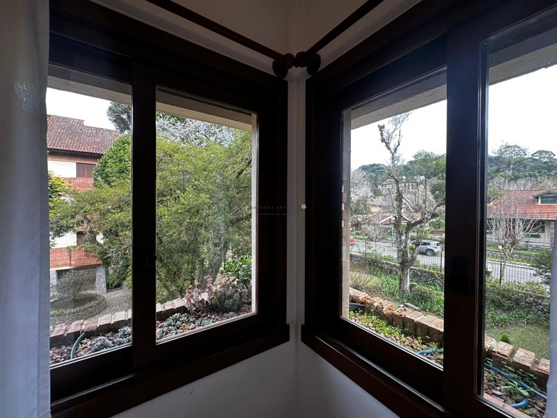 Apartamento 2 dormitórios sendo 1 suíte, bairro Planalto em Gramado: 30ª foto da galeria de imagens do imóvel
