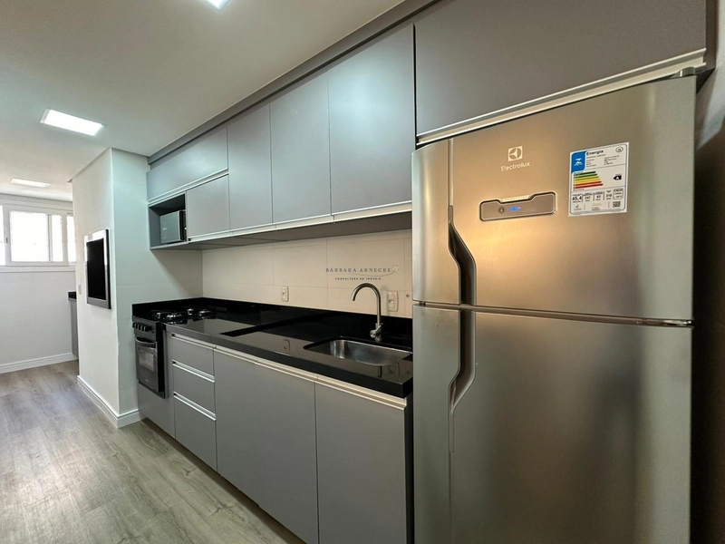 Apartamento, 2 suítes na Av. Borges de Medeiros em Gramado: 2ª foto da galeria de imagens do imóvel