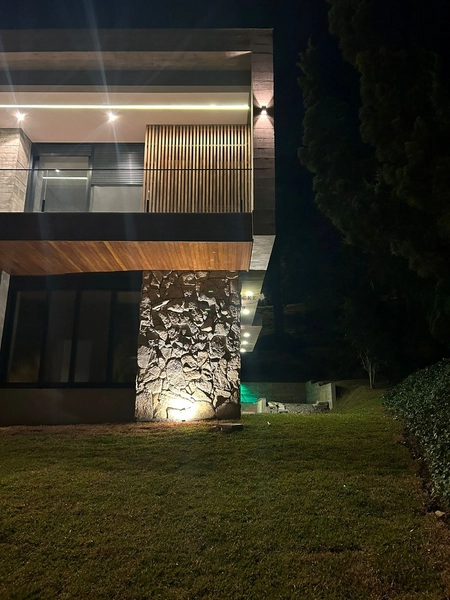 Casa, 04 suítes no Condomínio Alphaville, Gramado.: 2ª foto da galeria de imagens do imóvel