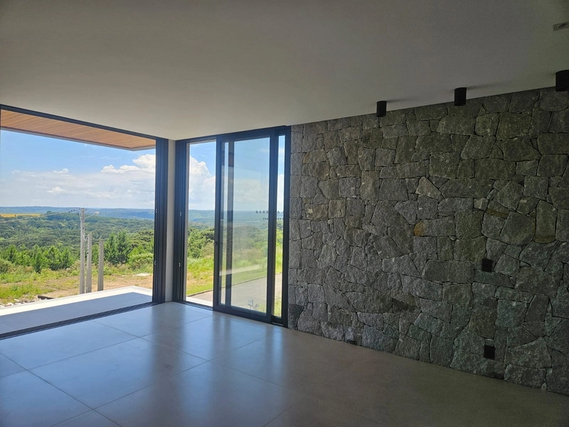 Casa 273m2, 3 suítes + 1 dormitório,  bairro Mato Queimado em Gramado: 9ª foto da galeria de imagens do imóvel