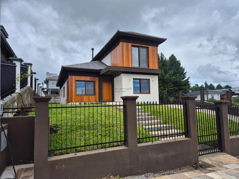 Casa 200m2, 3 suítes, bairro Mato Queimado, Gramado: 2ª foto da galeria de imagens do imóvel