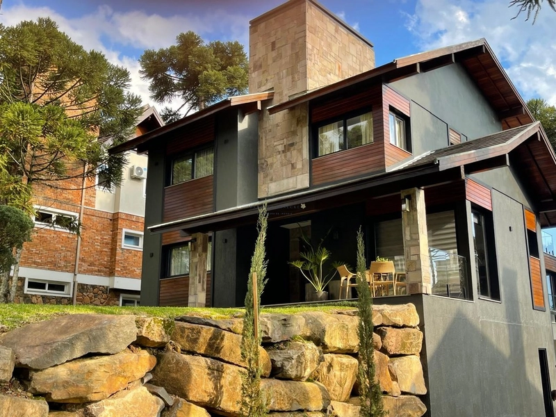 Casa 520m² com 4 suítes em condomínio de alto padrão em Gramado: 18ª foto da galeria de imagens do imóvel