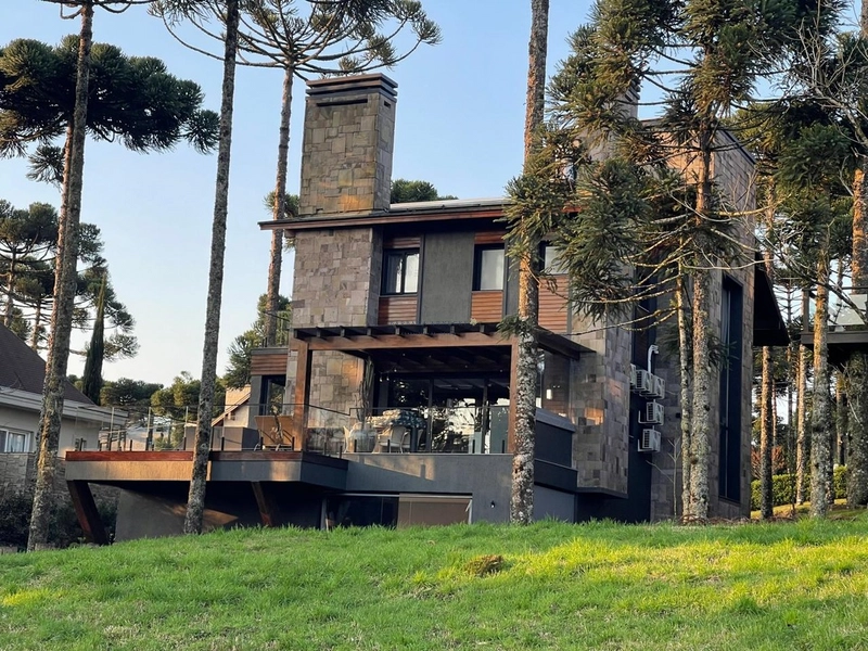 Casa 520m² com 4 suítes em condomínio de alto padrão em Gramado: 19ª foto da galeria de imagens do imóvel