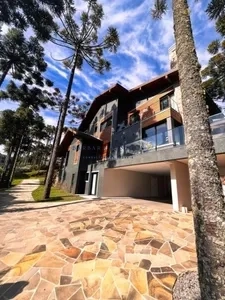 Casa 520m² com 4 suítes em condomínio de alto padrão em Gramado: 11ª foto da galeria de imagens do imóvel