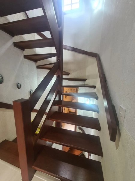 Casa 4 dormitórios em Gramado.: 10ª foto da galeria de imagens do imóvel