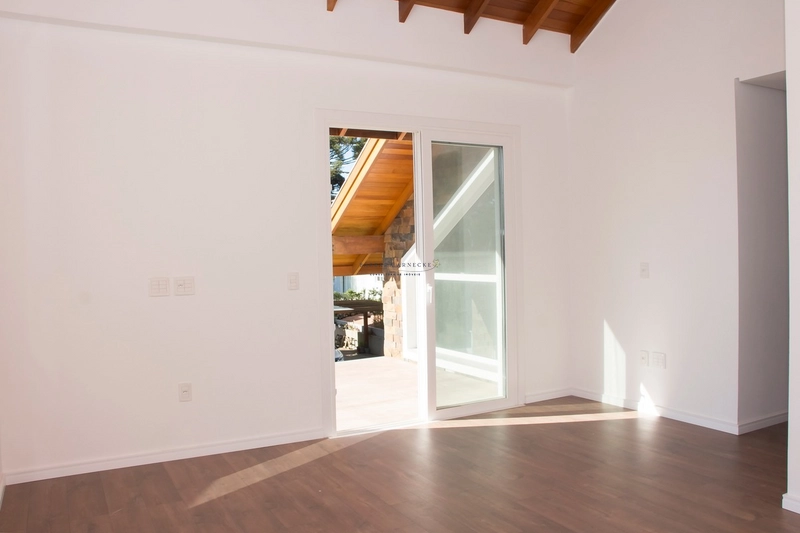 Casa em condomínio no centro de Canela: 35ª foto da galeria de imagens do imóvel