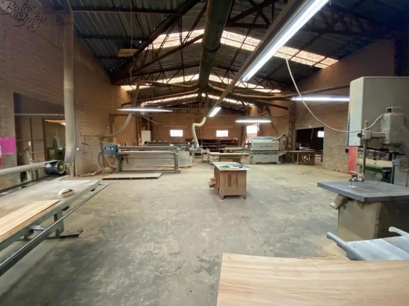 Pavilhão no Distrito Industrial em Canela: 18ª foto da galeria de imagens do imóvel
