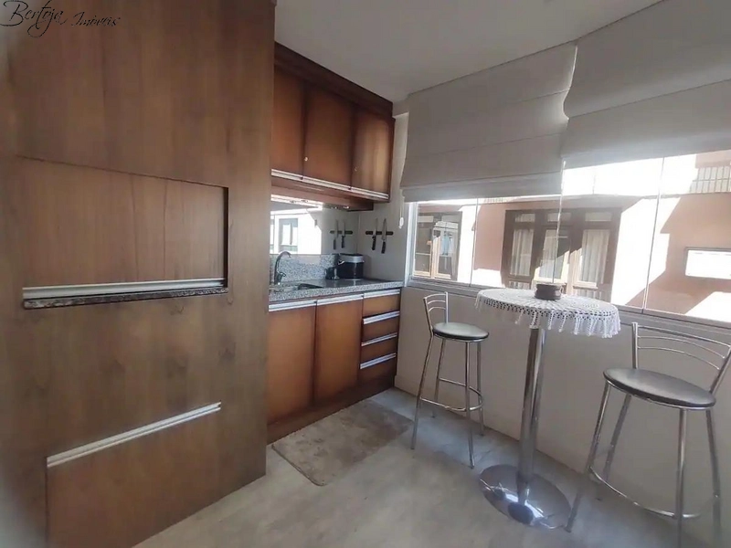 Apartamento mobiliado em Canela: 2ª foto da galeria de imagens do imóvel
