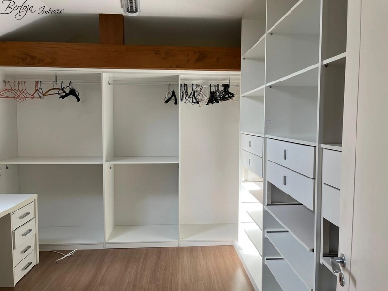 Apartamento com 03 suítes no Centro de Gramado: 13ª foto da galeria de imagens do imóvel