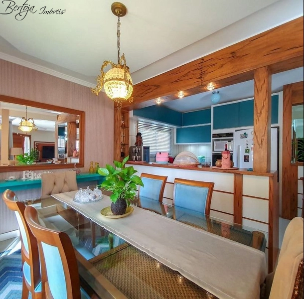 Casa na Avenida Central: 11ª foto da galeria de imagens do imóvel