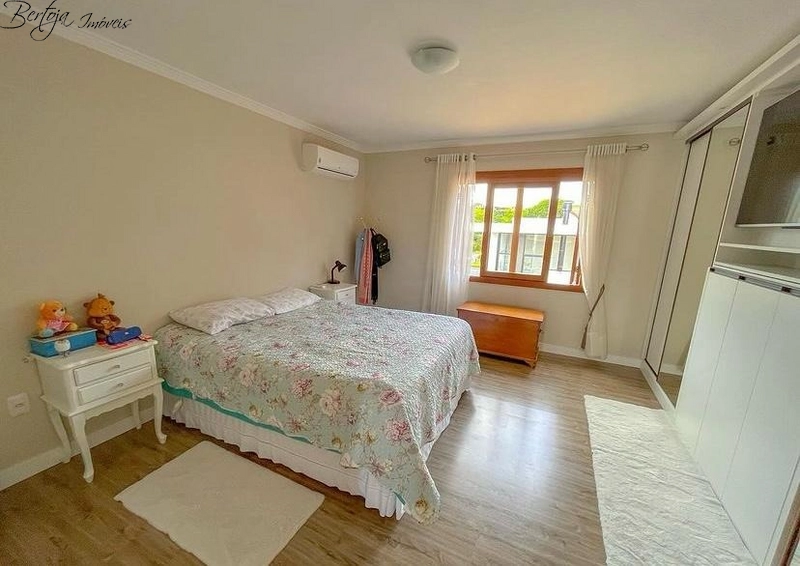 Casa na Avenida Central: 19ª foto da galeria de imagens do imóvel