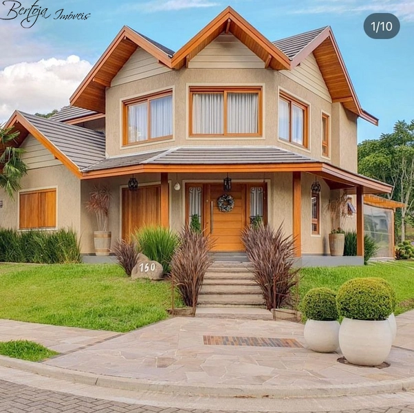 Casa na Avenida Central: 3ª foto da galeria de imagens do imóvel