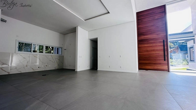 Casa no Vivendas do Arvoredo: 14ª foto da galeria de imagens do imóvel
