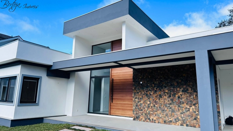 Casa no Vivendas do Arvoredo: 4ª foto da galeria de imagens do imóvel