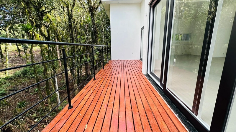Casa no Vivendas do Arvoredo: 7ª foto da galeria de imagens do imóvel
