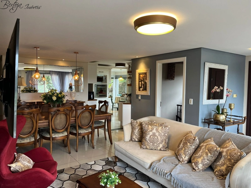 Casa no Quinta da Serra em Canela: 5ª foto da galeria de imagens do imóvel