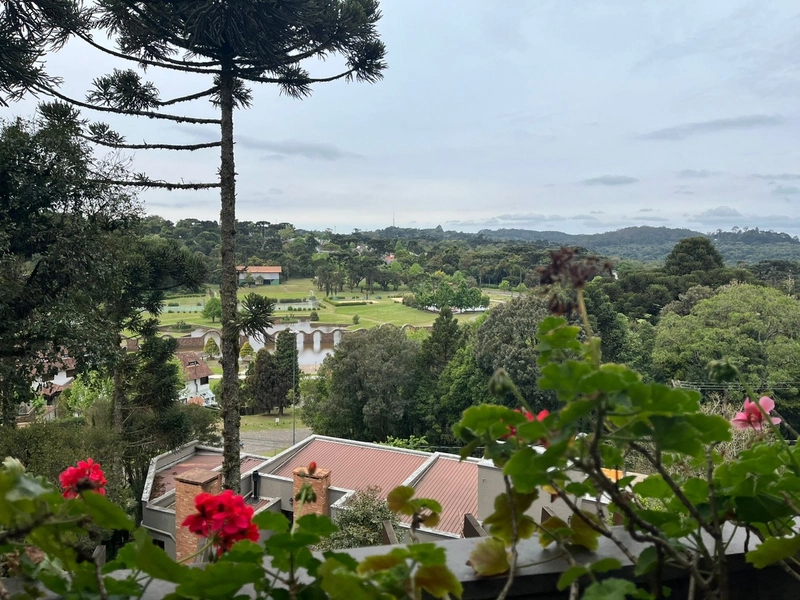 Casa no Quinta da Serra em Canela: 37ª foto da galeria de imagens do imóvel