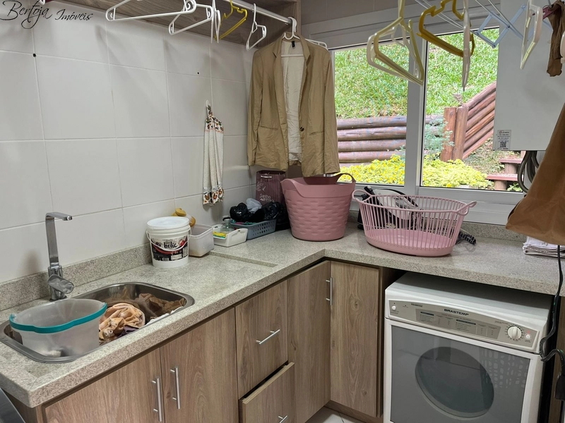 Casa no Quinta da Serra em Canela: 18ª foto da galeria de imagens do imóvel