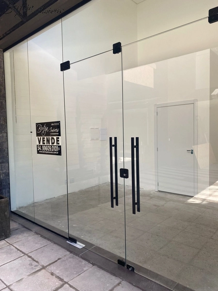 Sala Comercial no Bairro Varzéa Grande: 2ª foto da galeria de imagens do imóvel