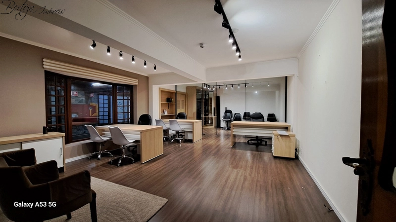 Sala comercial no Edifício Pedras Brancas no Centro: 9ª foto da galeria de imagens do imóvel
