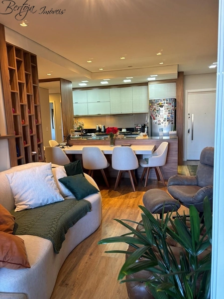 Apartamento em Canela: 3ª foto da galeria de imagens do imóvel