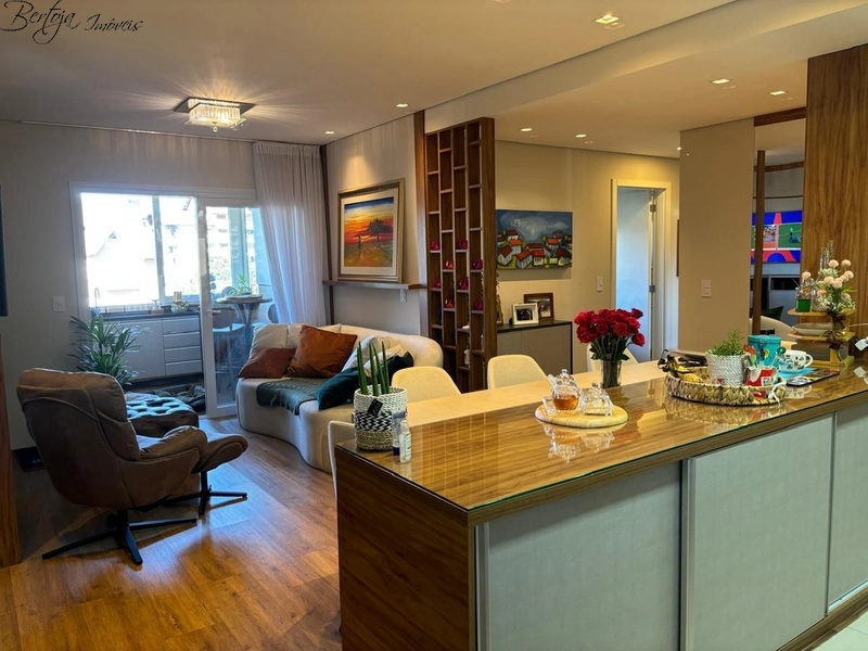 Apartamento em Canela: 2ª foto da galeria de imagens do imóvel