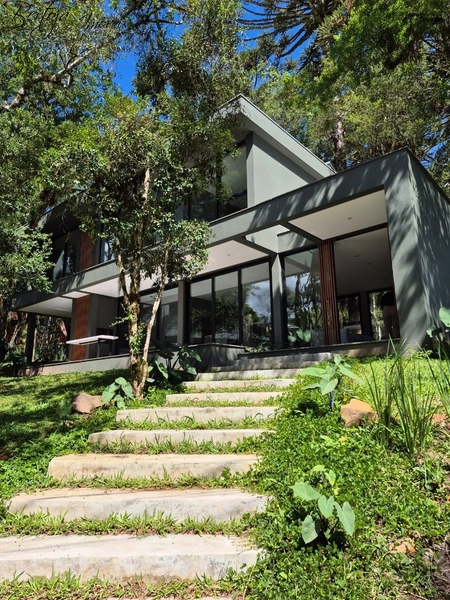 Casa no Parque Residencial Pinheiro Grosso em Canela: 5ª foto da galeria de imagens do imóvel