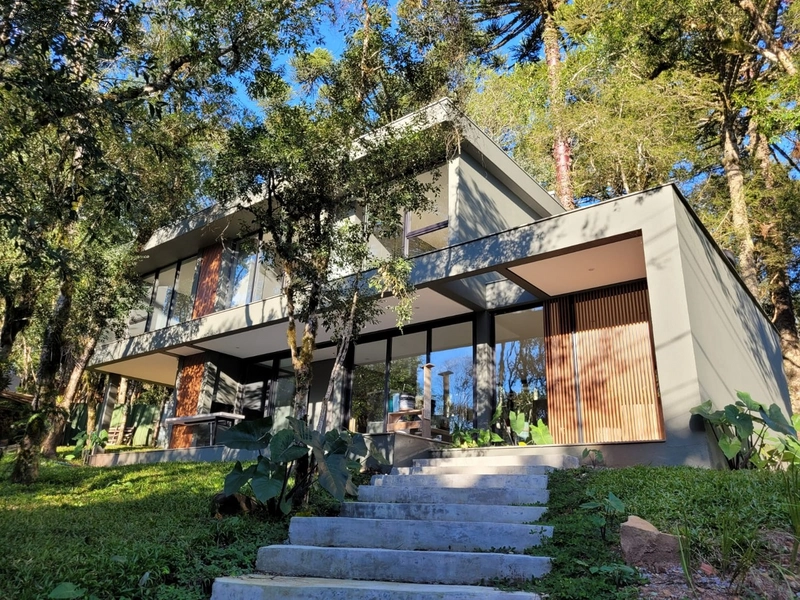 Casa no Parque Residencial Pinheiro Grosso em Canela: 1ª foto da galeria de imagens do imóvel