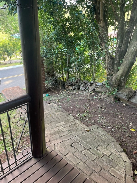 Casa com 04 dormitórios: 20ª foto da galeria de imagens do imóvel