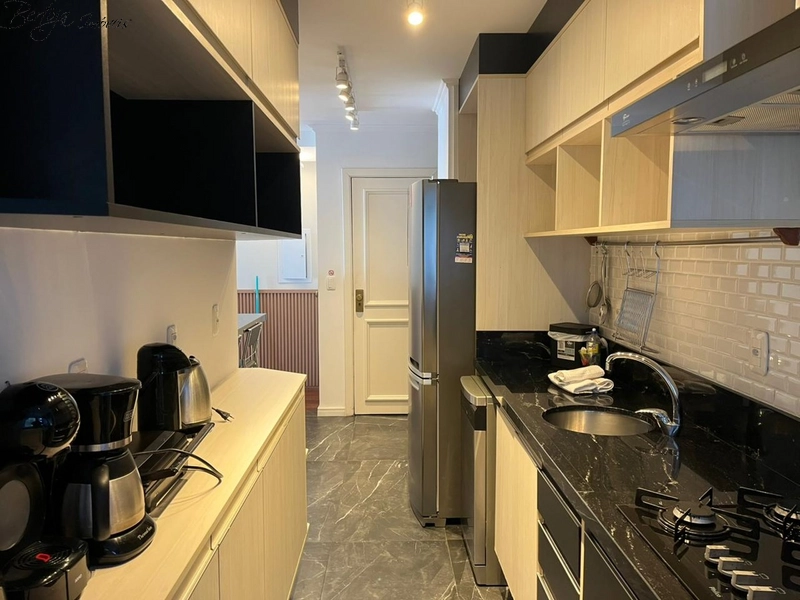 Apartamento duplex no centro: 6ª foto da galeria de imagens do imóvel