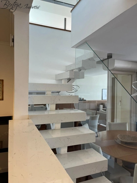 Apartamento duplex no centro: 9ª foto da galeria de imagens do imóvel