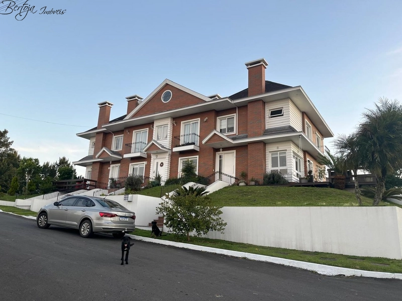 Casa Geminada no Mato Queimado