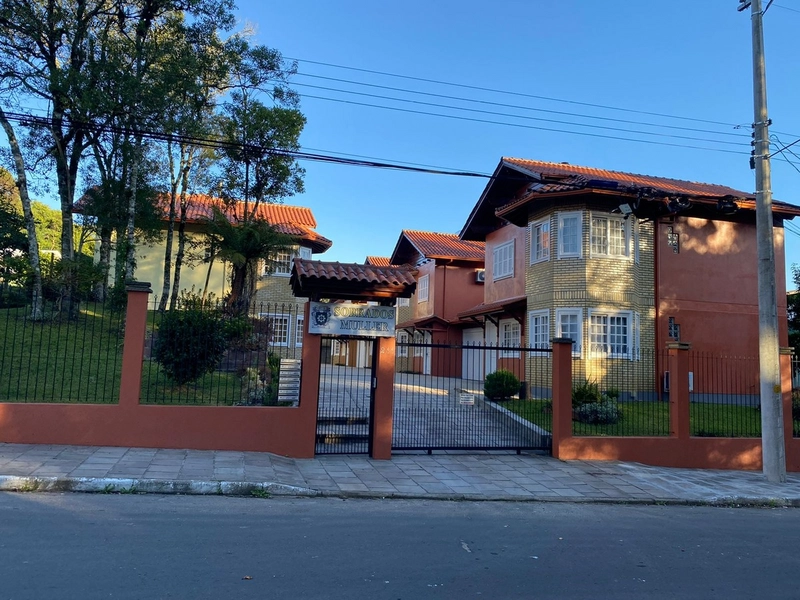 Casa Geminada com  02 dormitórios e mobiliada no Bairro Carniel: 3ª foto da galeria de imagens do imóvel