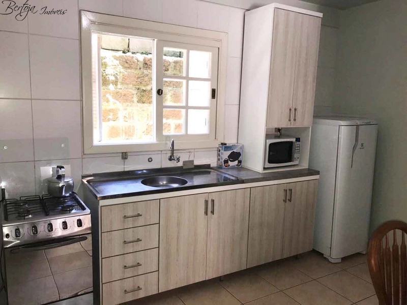 Casa Geminada com 03 dormitórios e mobiliada no Bairro Carniel: 9ª foto da galeria de imagens do imóvel