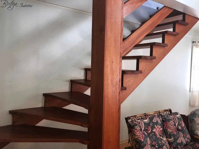 Casa Geminada com 03 dormitórios e mobiliada no Bairro Carniel: 15ª foto da galeria de imagens do imóvel