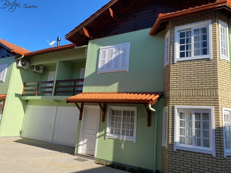Casa Geminada com 03 dormitórios e mobiliada no Bairro Carniel: 1ª foto da galeria de imagens do imóvel