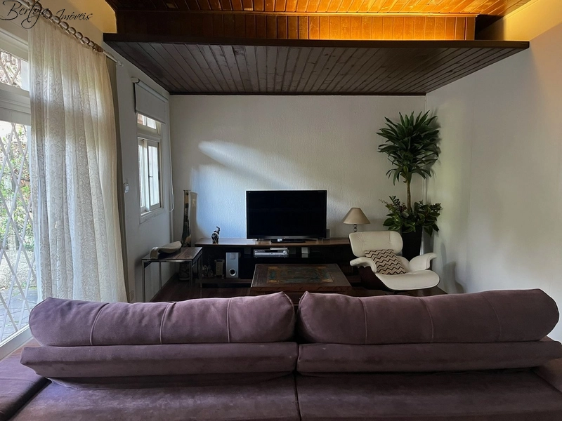 Casa no Bairro Planalto: 6ª foto da galeria de imagens do imóvel